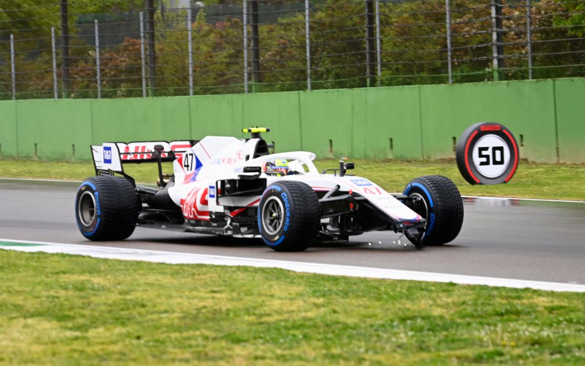 Mick Schumacher bez predného krídla