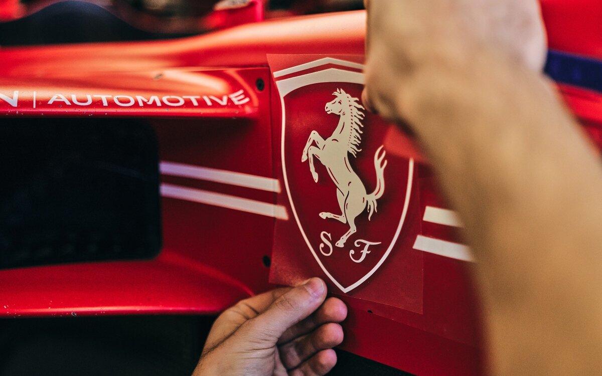 Logo Ferrari, ilustračné