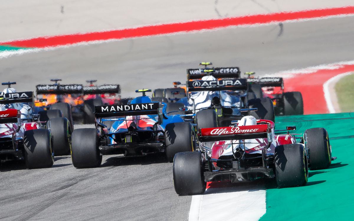 Kimi Räikkönen po štarte VC USA 2021, monoposty zozadu