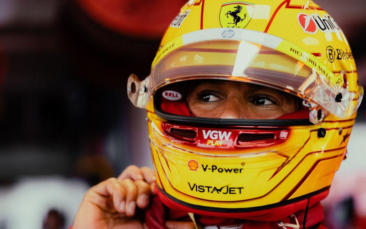 IG/Lewis Hamilton