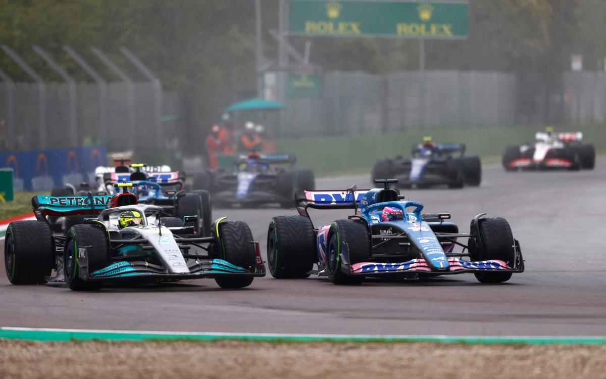 Lewis Hamilton a Fernando Alonso