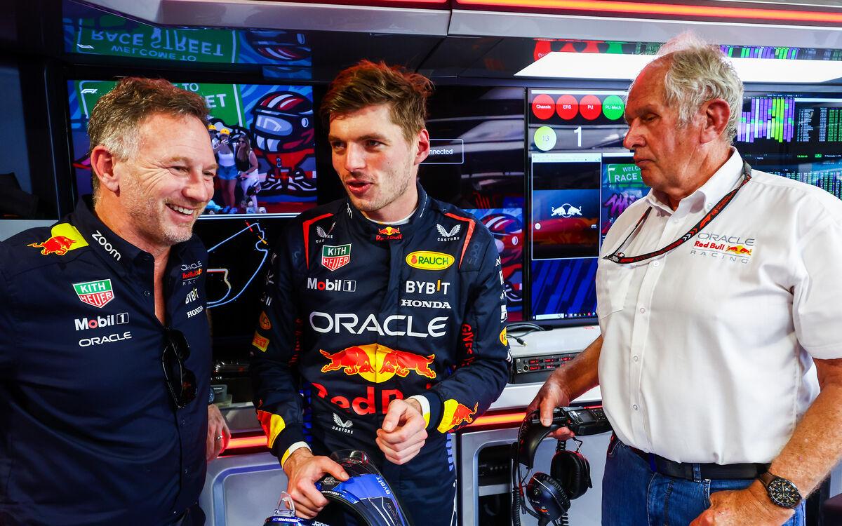 Max Verstappen, Christian Horner a Helmut Marko