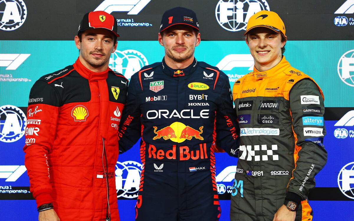 Charles Leclerc, Max Verstappen a Oscar Piastri