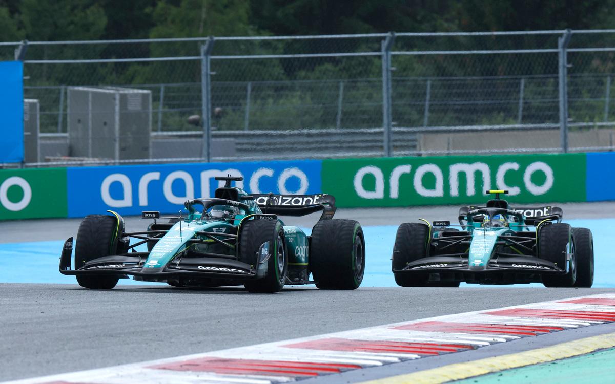 Lance Stroll a Fernando Alonso