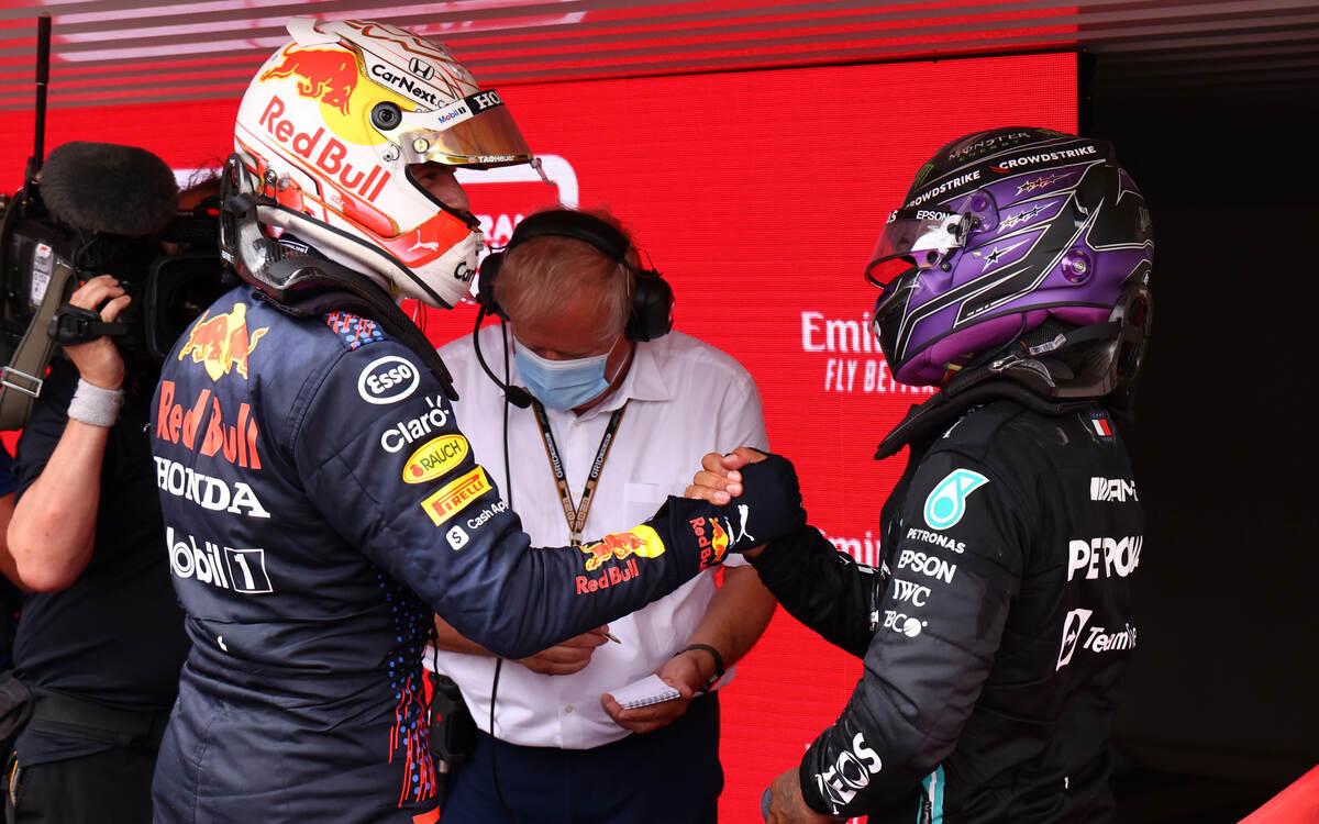 Lewis Hamilton a Max Verstappen