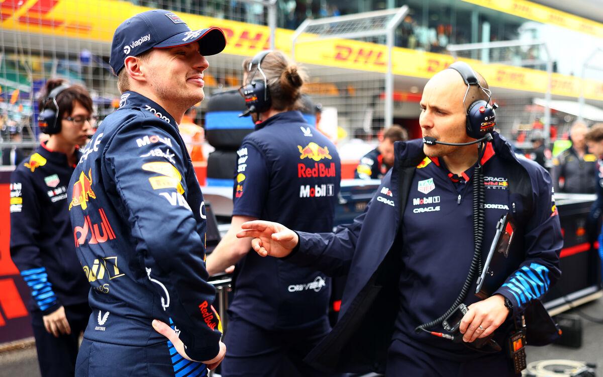Max Verstappen a Gianpiero Lambiase