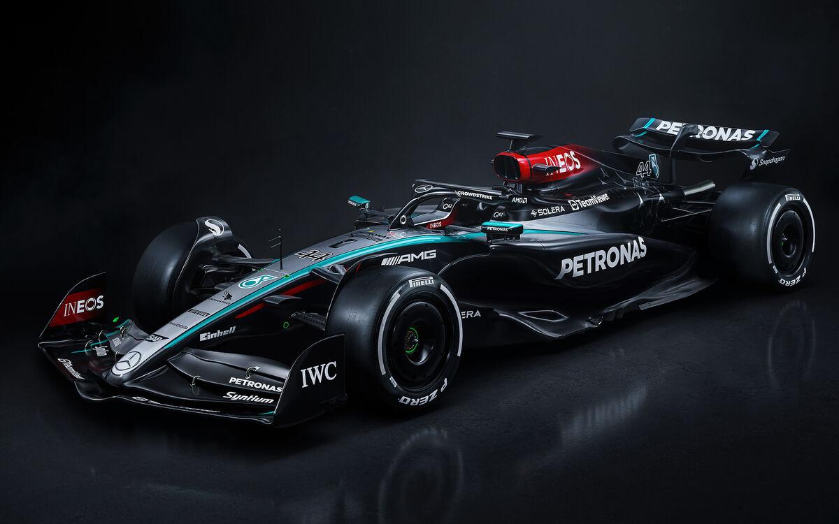 Mercedes W15 (Mercedes)