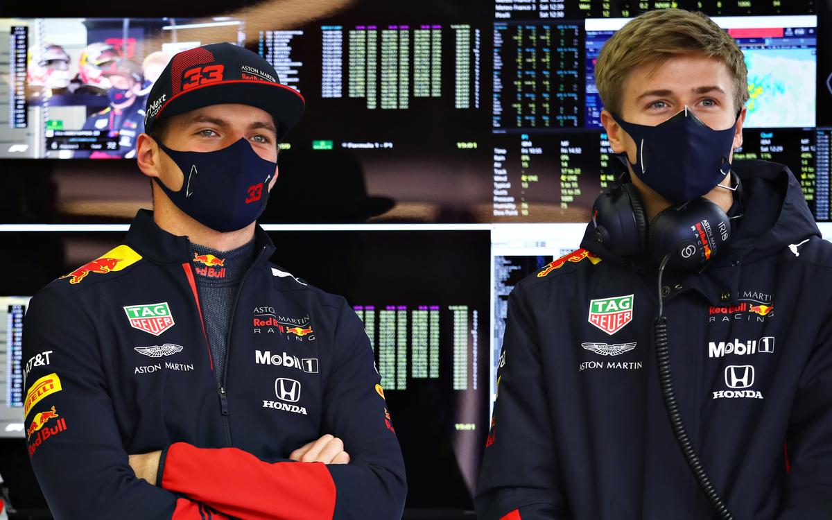 Max Verstappen a Jüri Vips