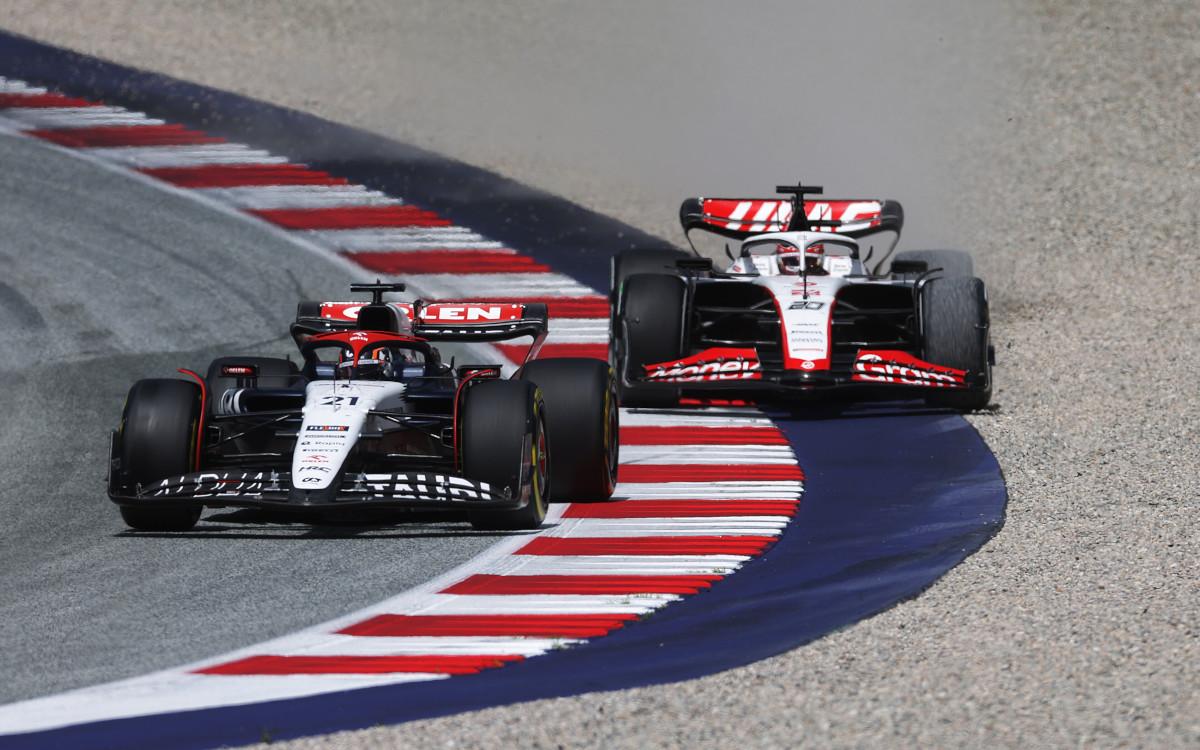 Nyck de Vries a Kevin Magnussen