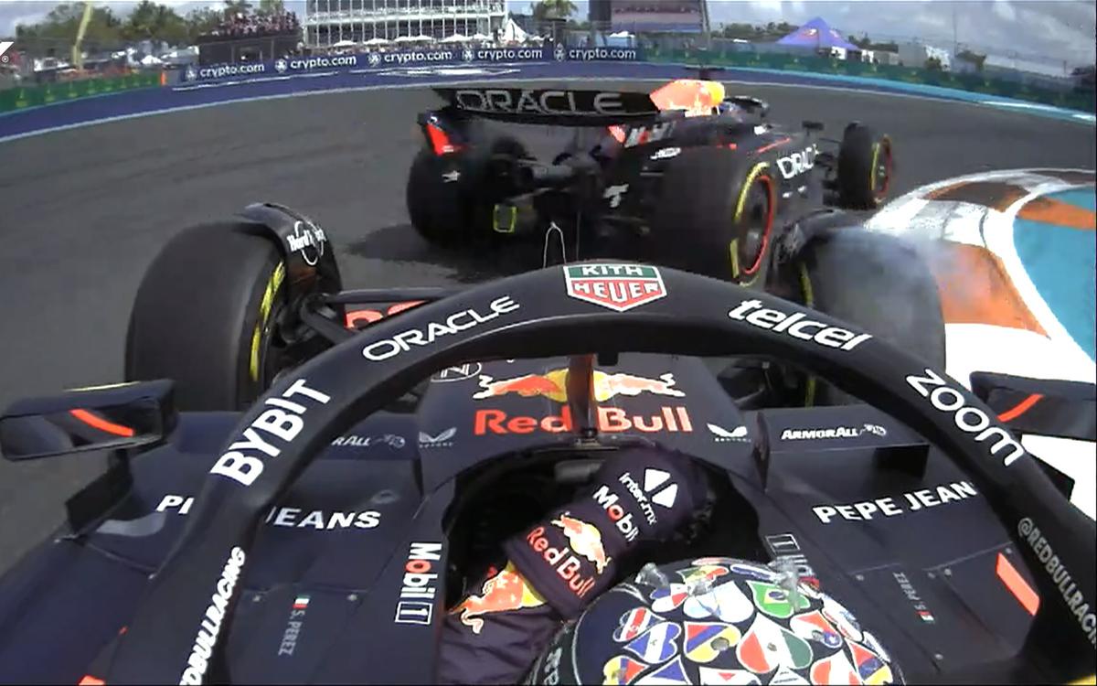 Sergio Pérez a Max Verstappen