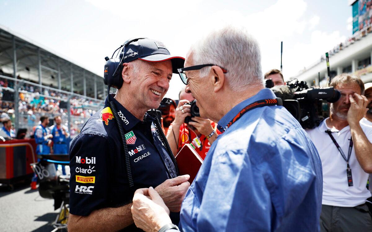 Adrian Newey a Piero Ferrari