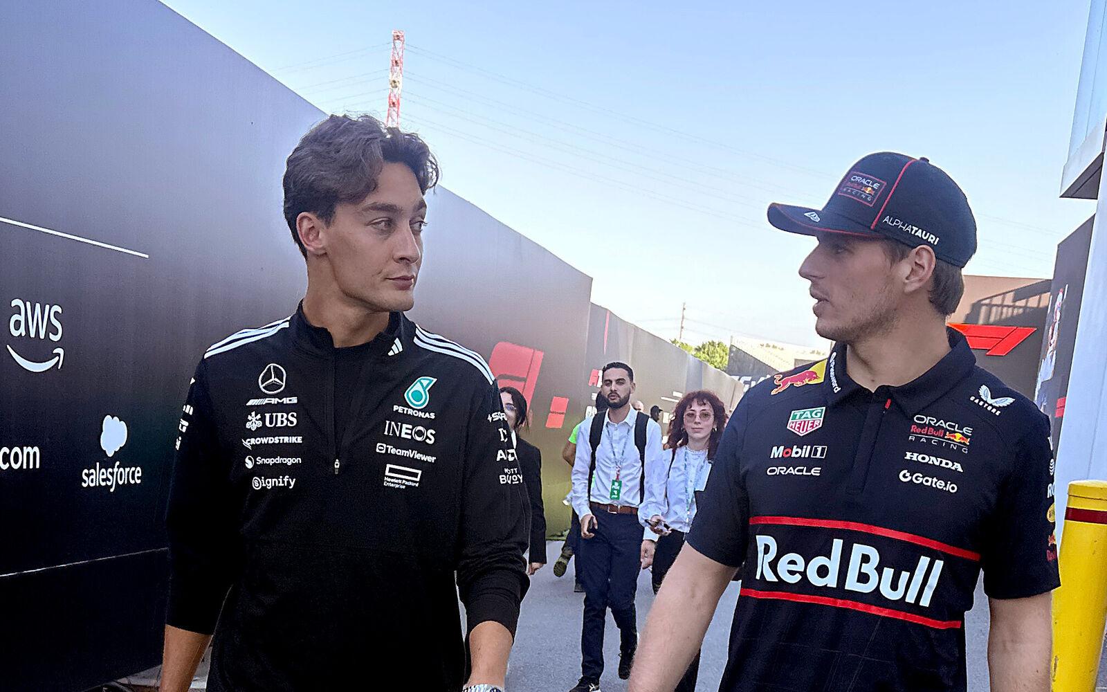 Max Verstappen a George Russell