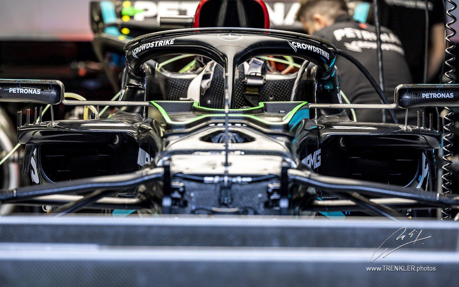 Mercedes W14 s balíkom noviniek