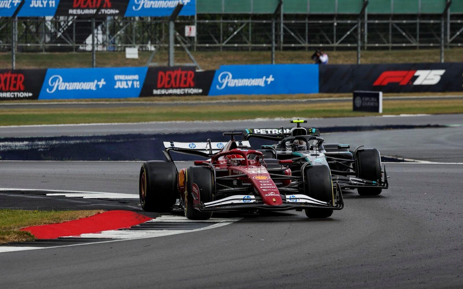 Charles Leclerc a Kimi Antonelli