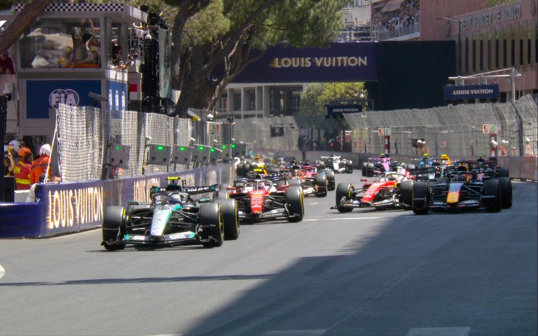 Po štarte VC Monaka 2026: Kimi Antonelli, Lewis Hamilton, Max Verstappen