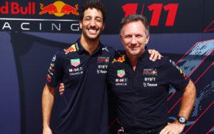 fotka k článku Ricciardo na testoch ohromil: Po siedmich kolách jazdil časy, ktoré by stačili na prvý rad