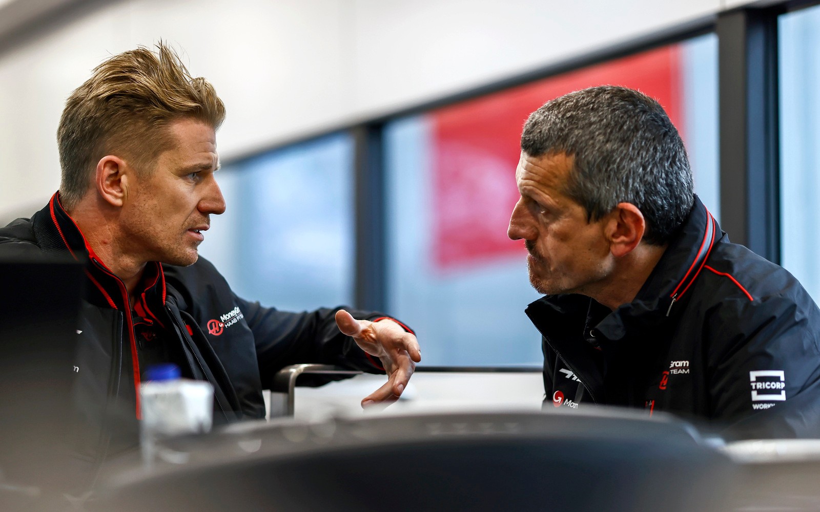 Nico Hülkenberg a Günther Steiner