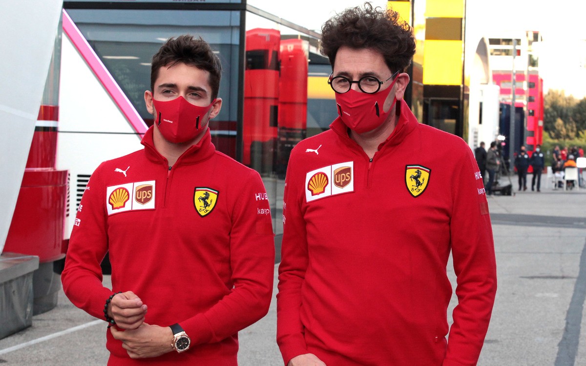 Charles Leclerc a Mattia Binotto