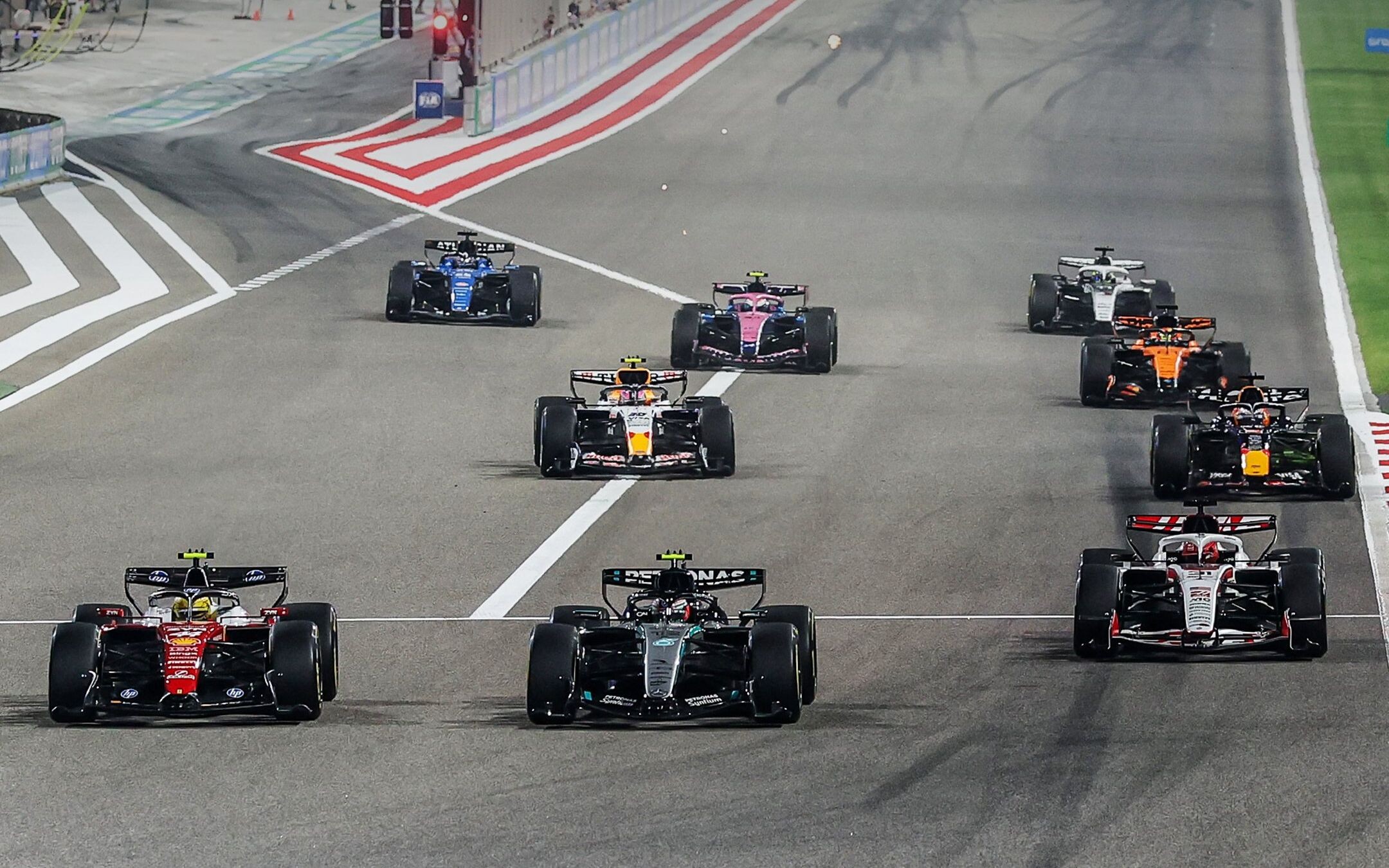 Monoposty po štarte, Lewis Hamilton, Kimi Antonelli