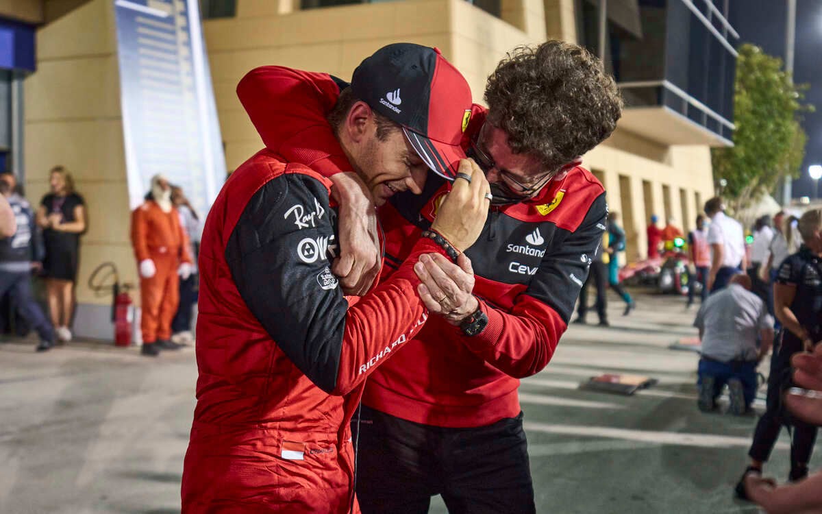 Charles Leclerc a Mattia Binotto