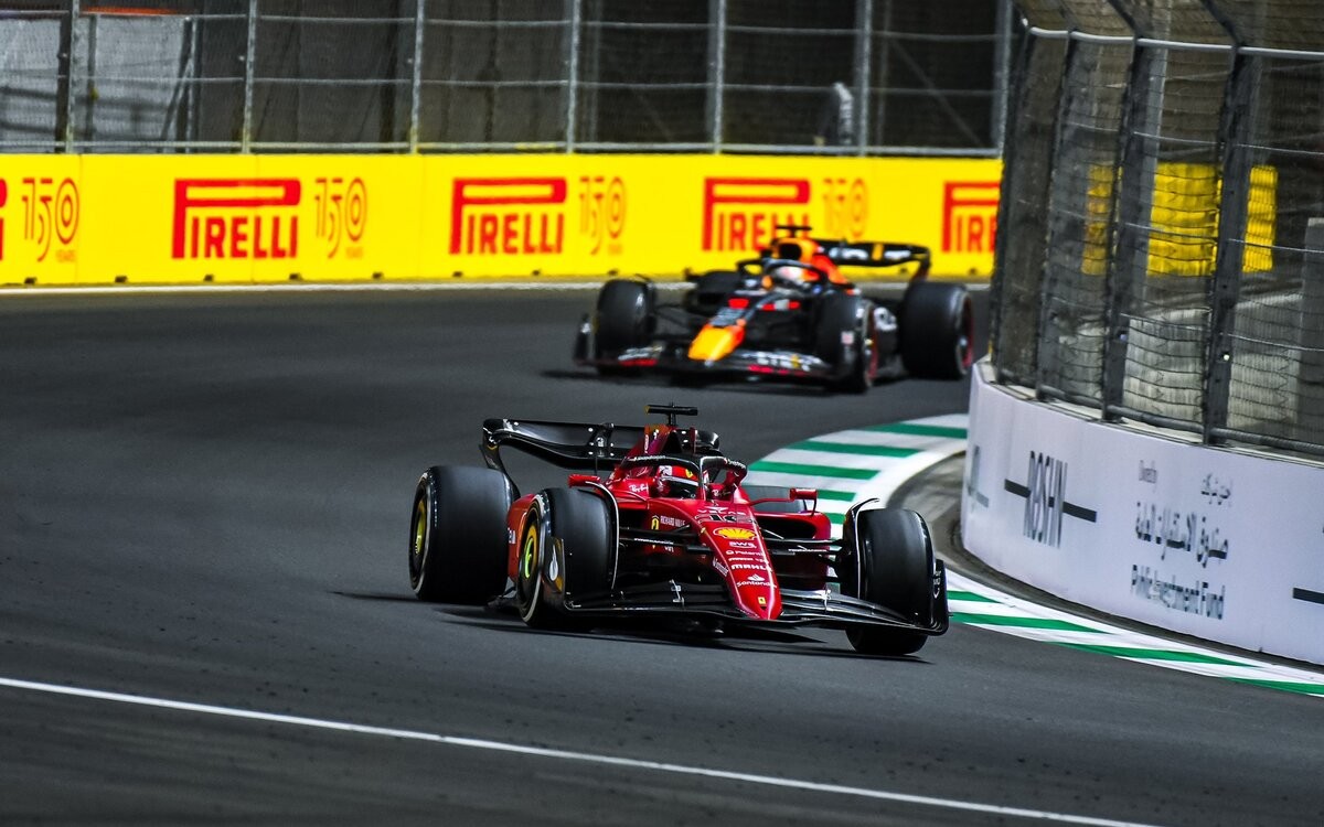 Charles Leclerc a Max Verstappen