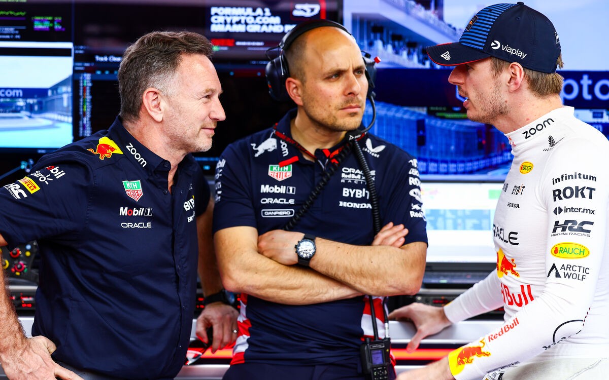 Max Verstappen, Christian Horner a Gianpiero Lambiase