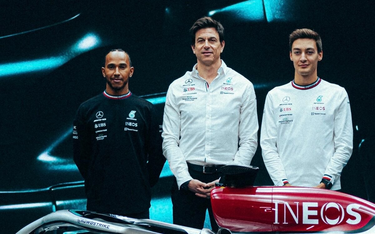 Lewis Hamilton, Toto Wolff, George Russell