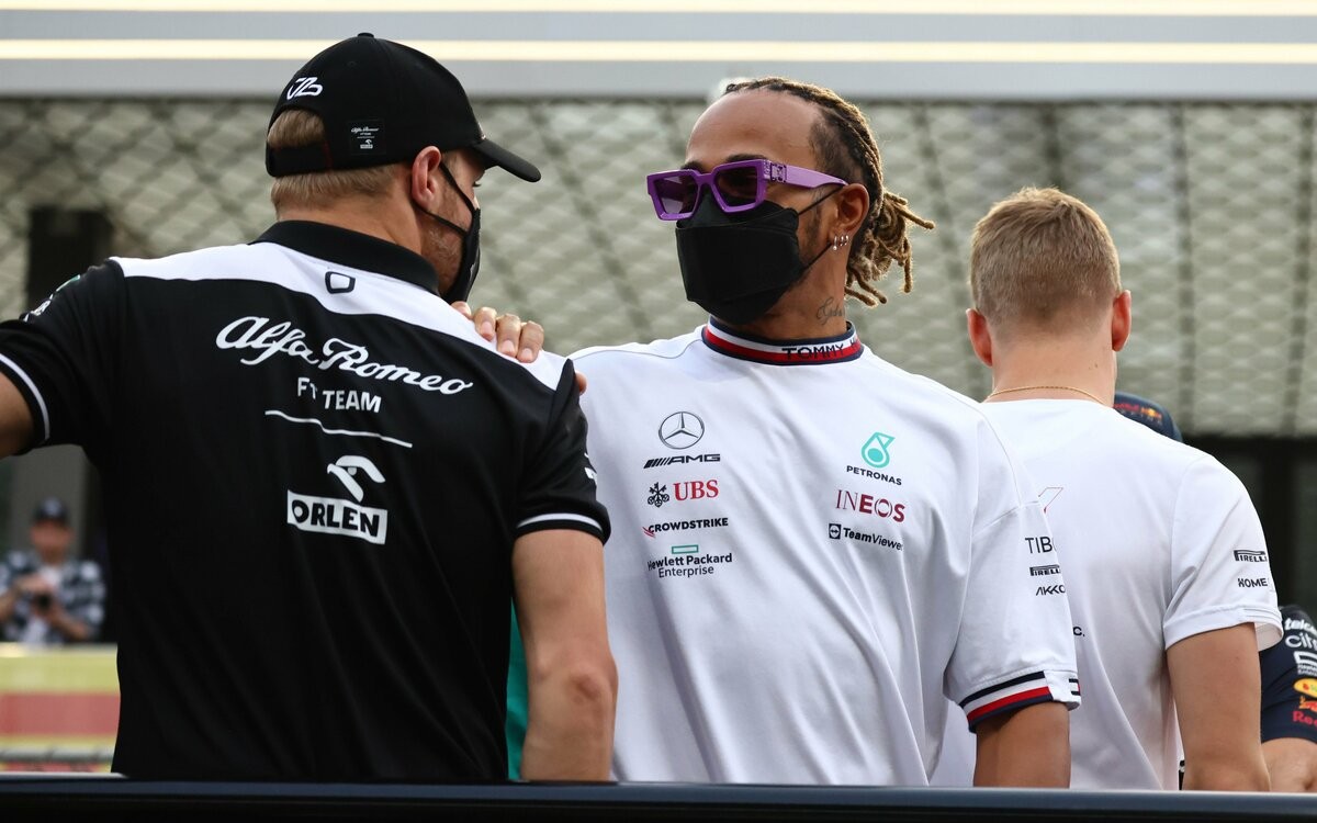 Lewis Hamilton a Valtteri Bottas