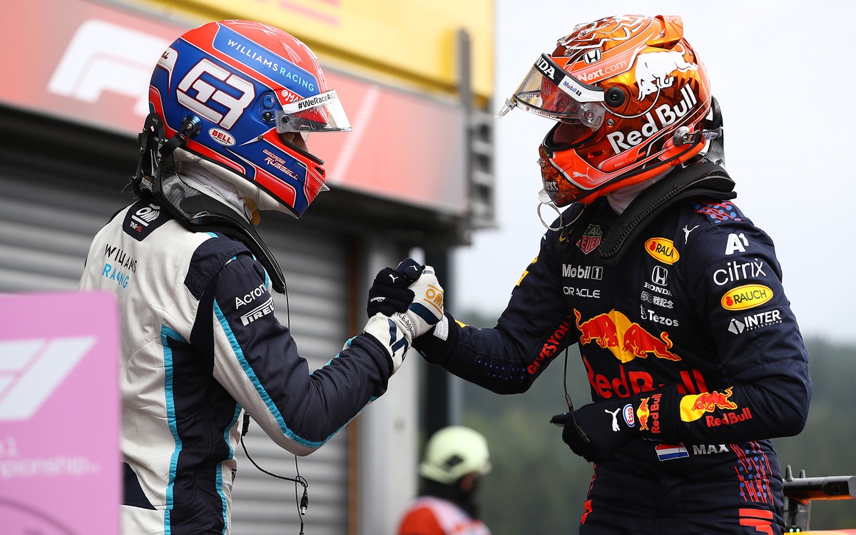 George Russell a Max Verstappen