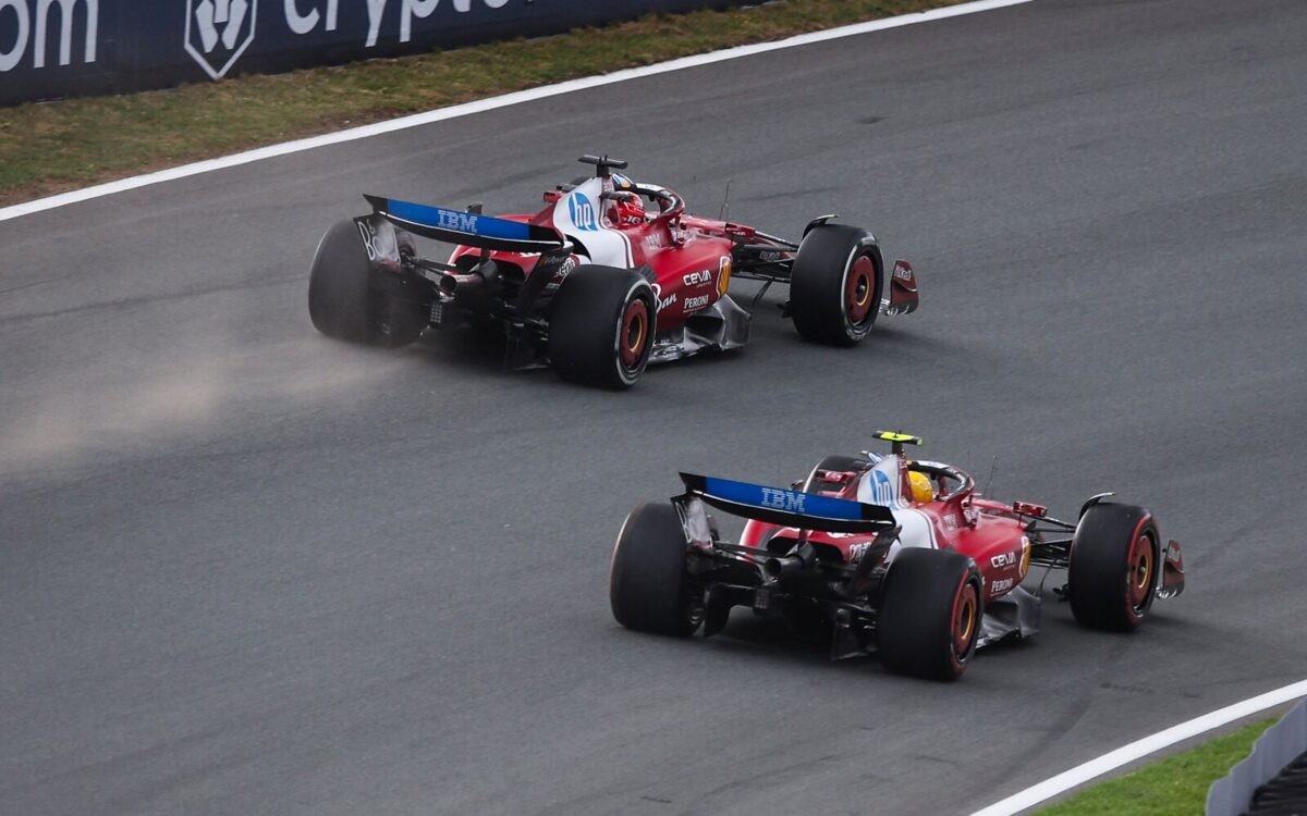 Lewis Hamilton a Charles Leclerc