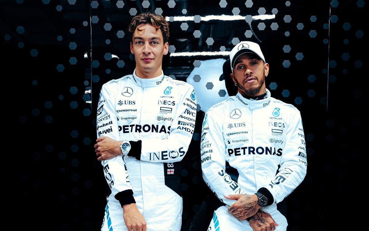 George Russell a Lewis Hamilton