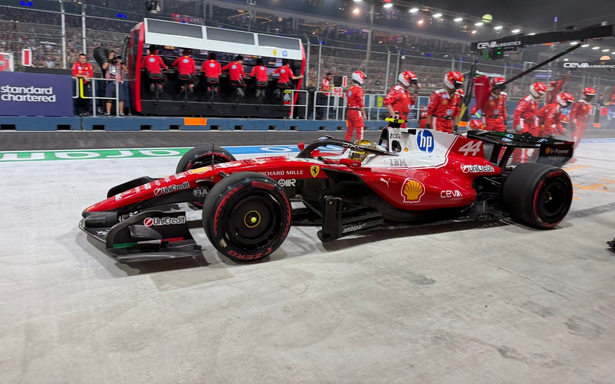 Lewis Hamilton v boxoch