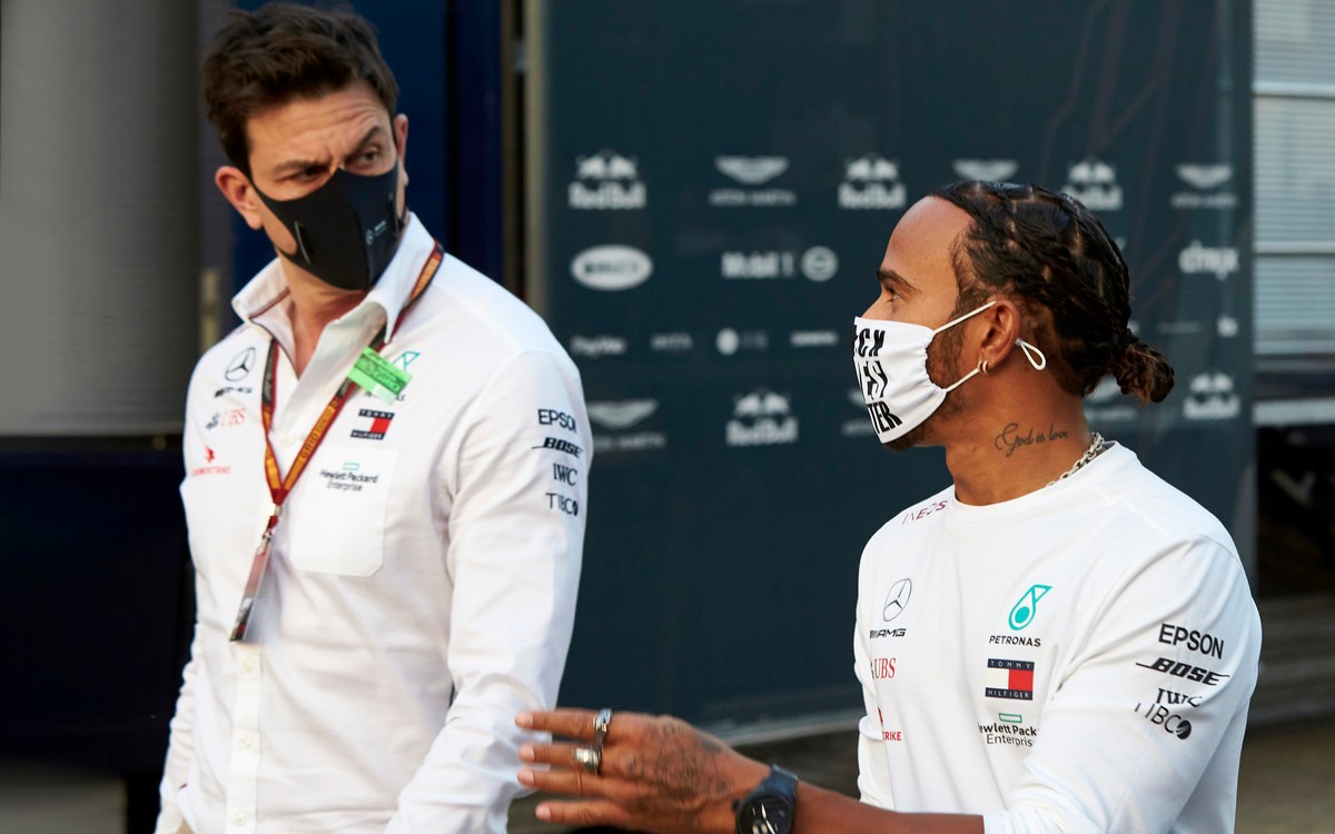 Toto Wolff a Lewis Hamilton