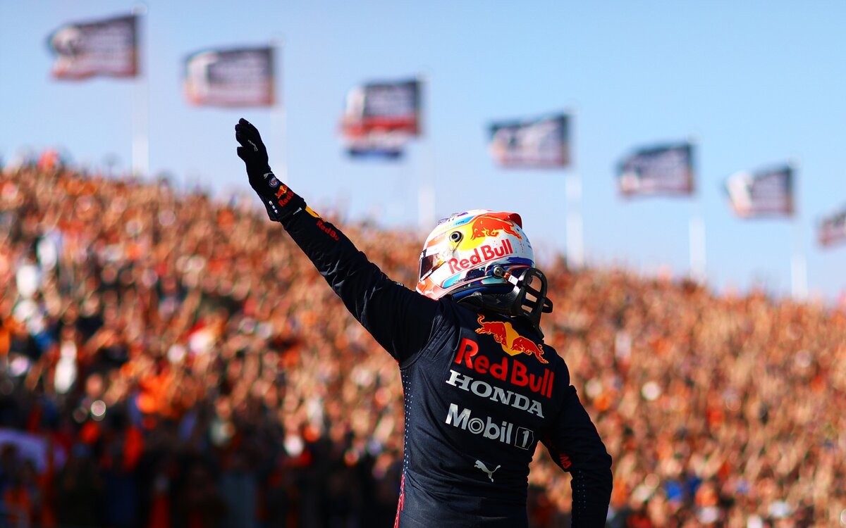 Max Verstappen4