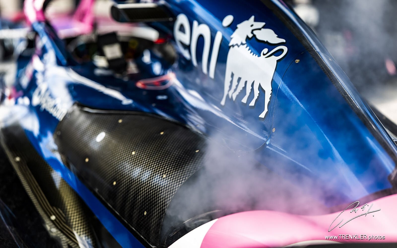 Kryty motora Alpinu