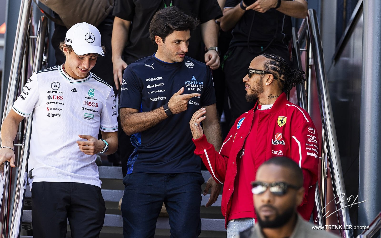 Andrea Kimi Antonelli, Carlos Sainz a Lewis Hamilton