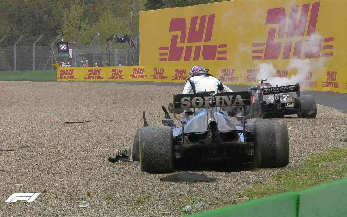 Nehoda Georgea Russella a Valtteriho Bottasa