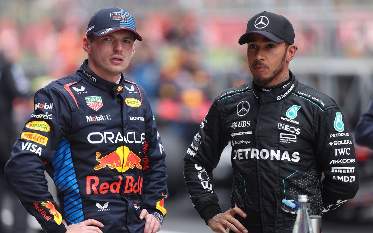 Max Verstappen a Lewis Hamilton