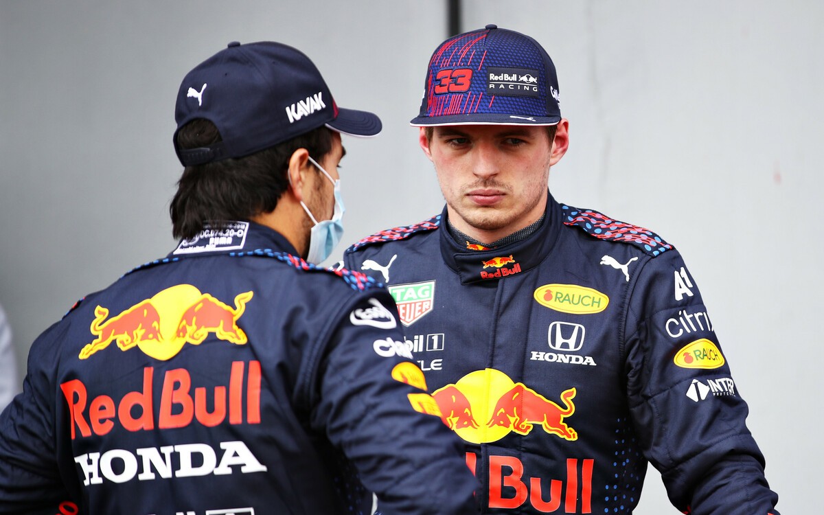 Max Verstappen a Sergio Pérez