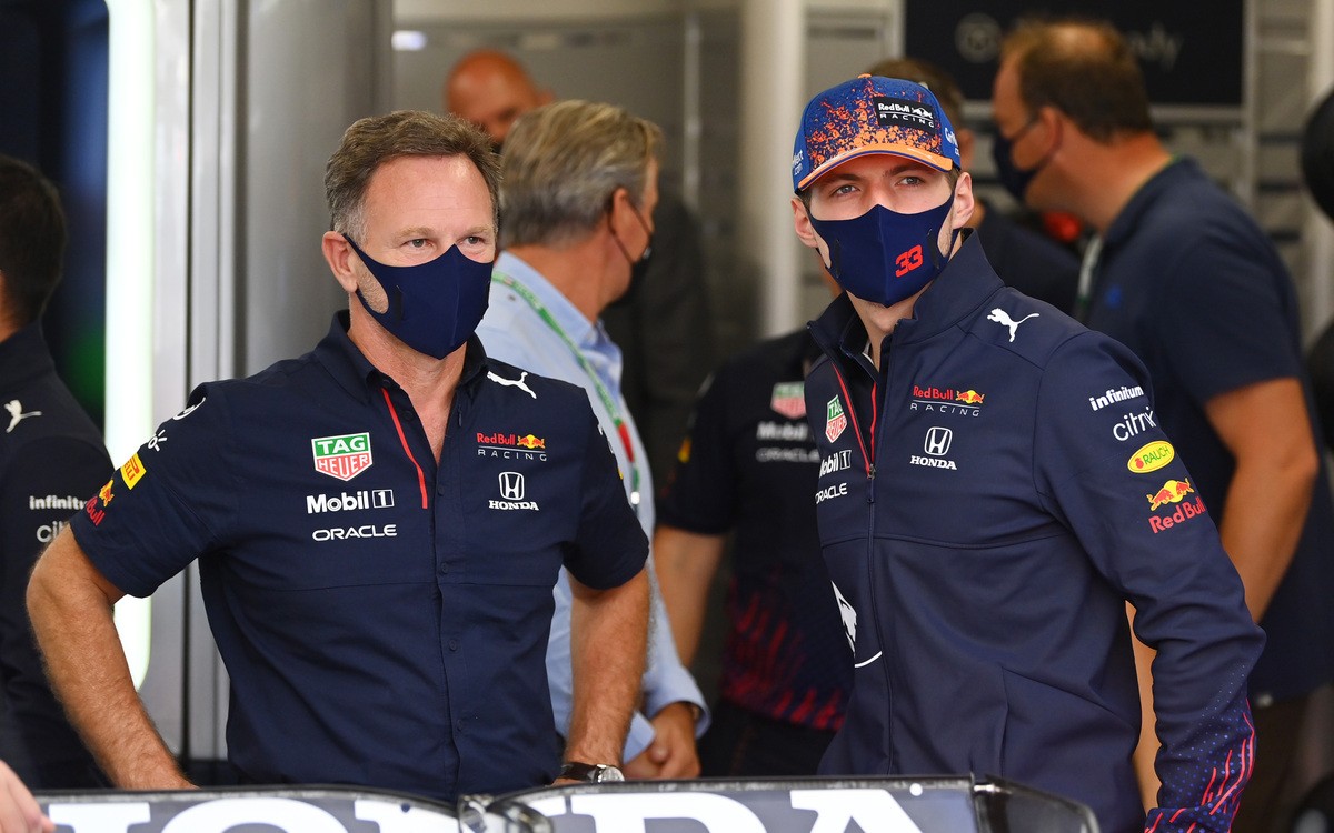 Max Verstappen a Christian Horner