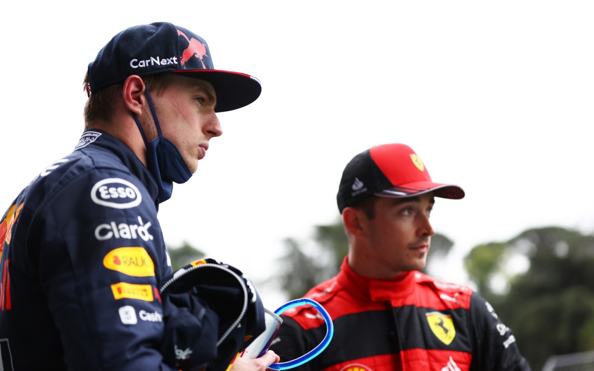 Max Verstappen a Charles Leclerc