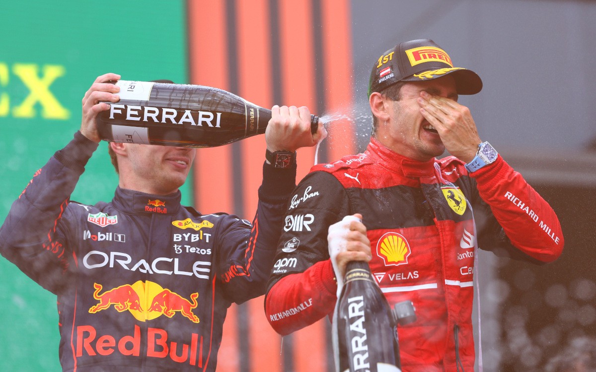 Max Verstappen a Charles Leclerc