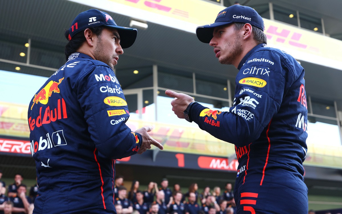 Max Verstappen a Sergio Pérez