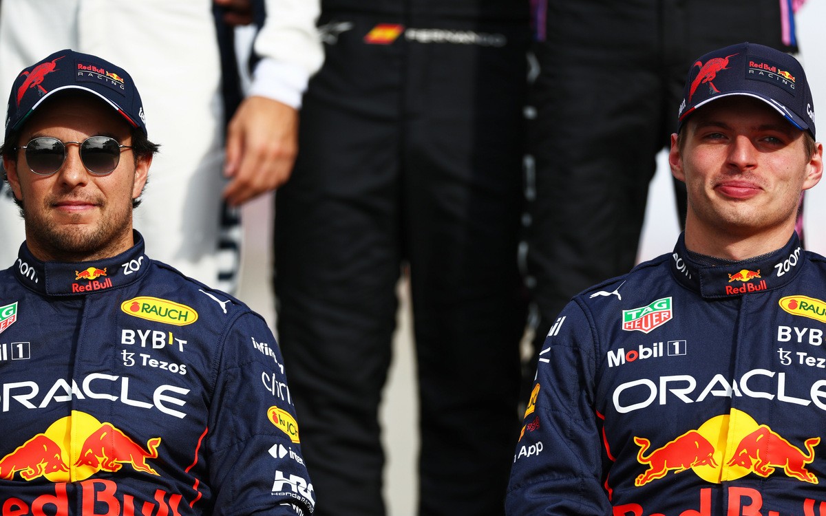 Sergio Pérez a Max Verstappen