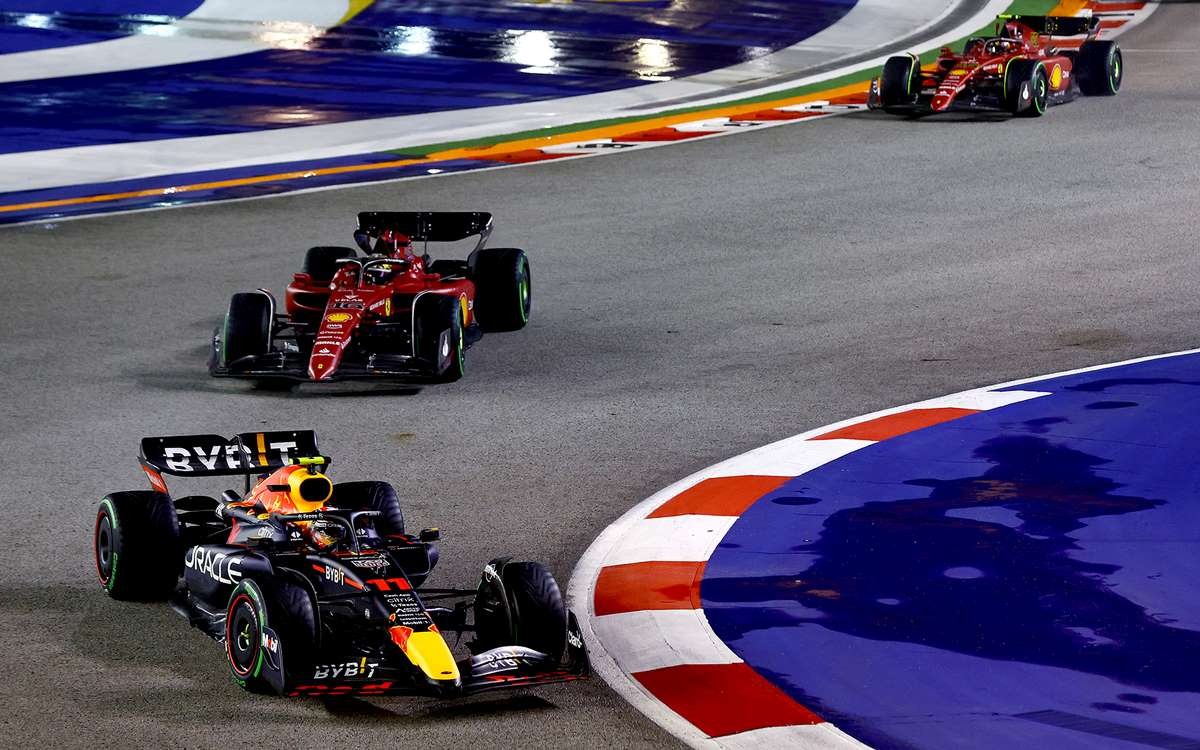 Sergio Pérez, Charles Leclerc a Carlos Sainz