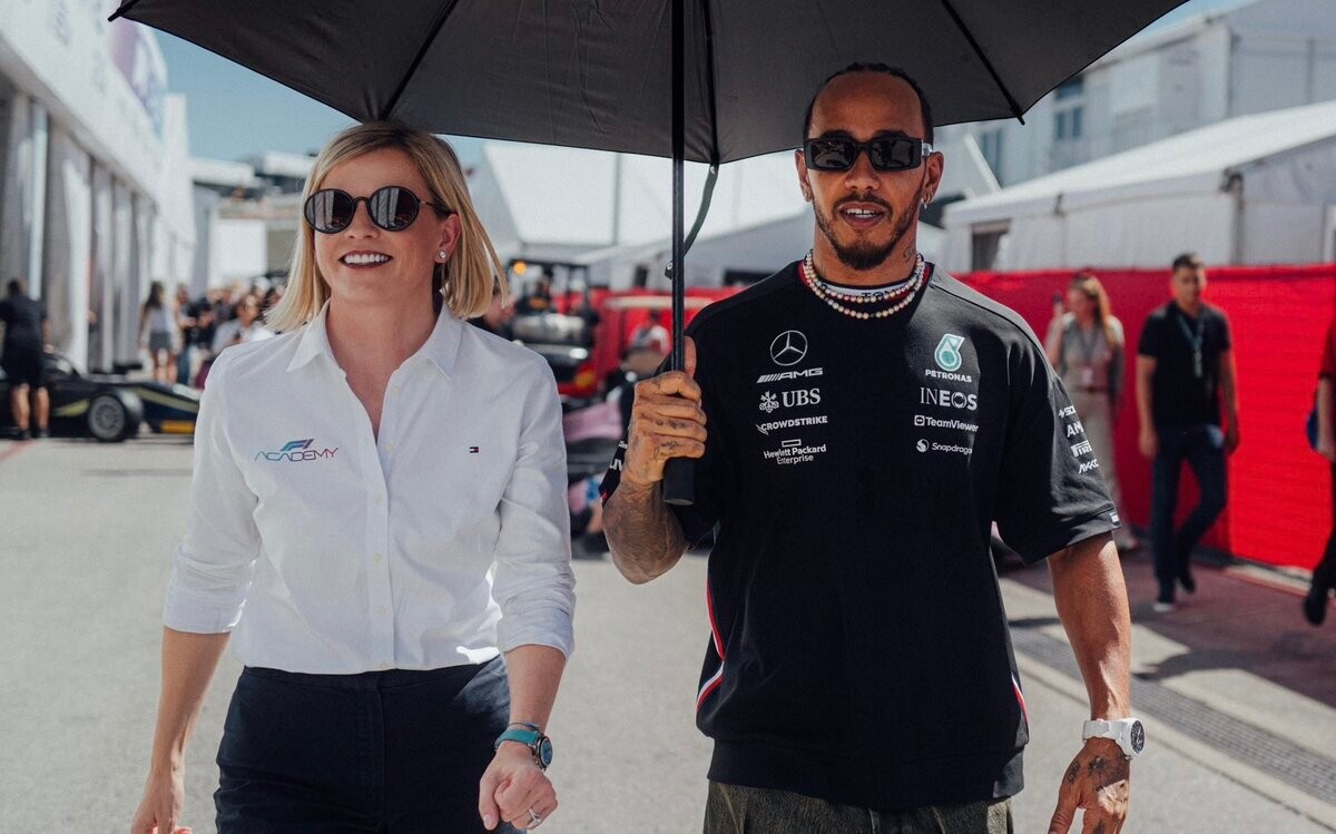 Susie Wolffová Lewis Hamilton