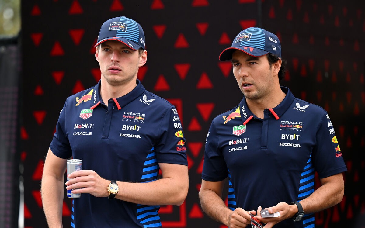 Max Verstappen a Sergio Pérez