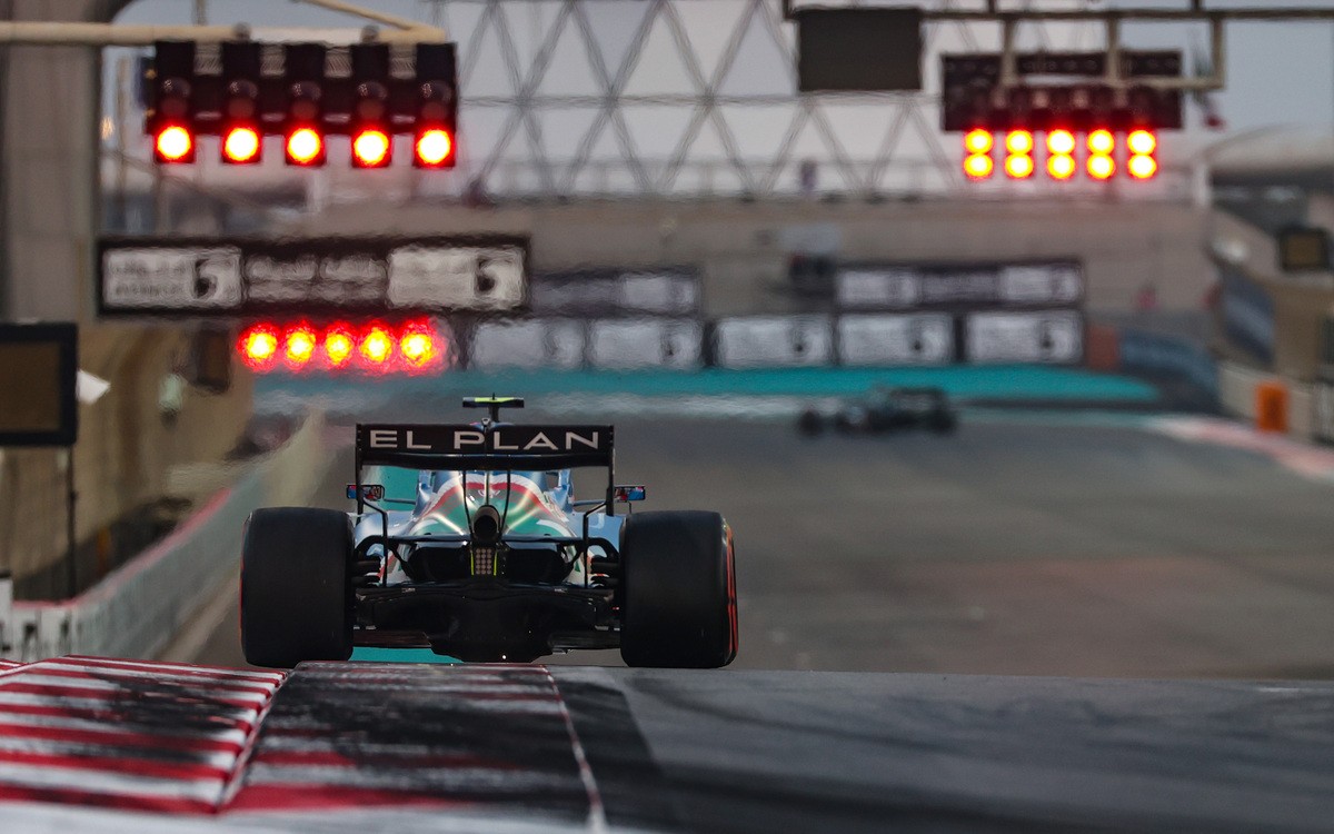 Esteban Ocon, El Plan, červené svetlá