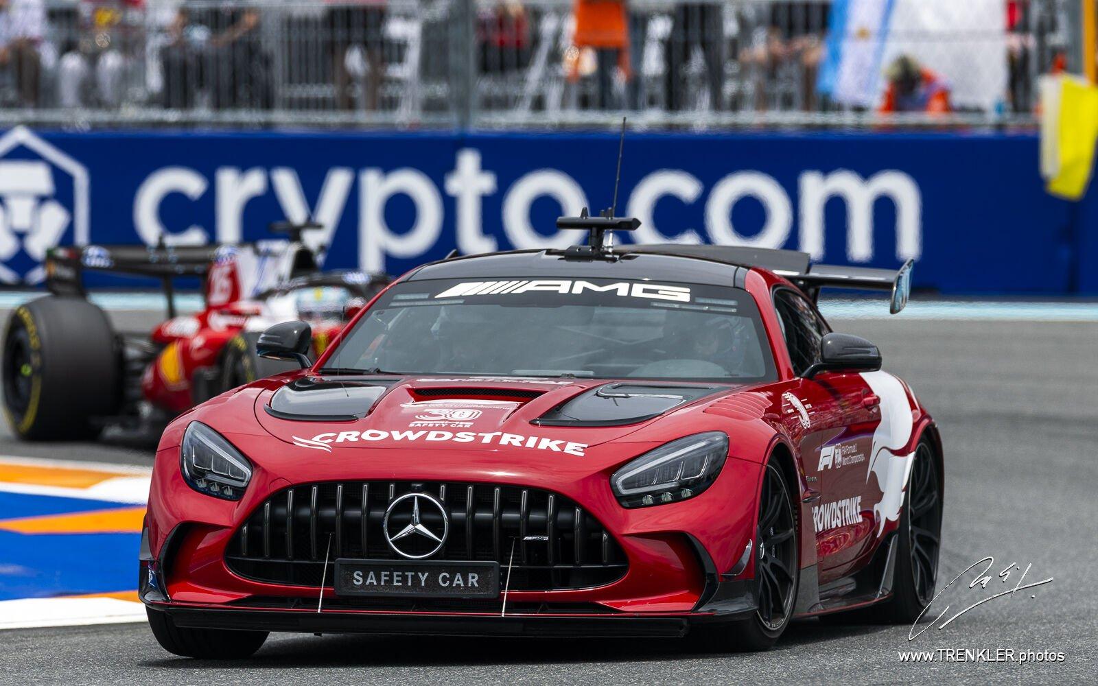 Safety car, bezpečnostné vozidlo