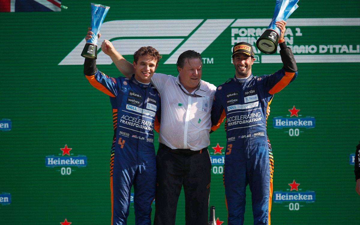 Daniel Ricciardo, Lando Norris, Zak Brown